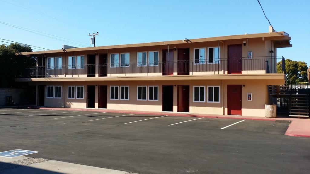 El Dorado Motel Σαλίνας Εξωτερικό φωτογραφία