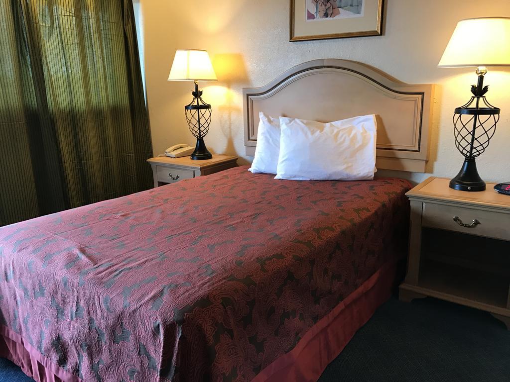 El Dorado Motel Σαλίνας Εξωτερικό φωτογραφία